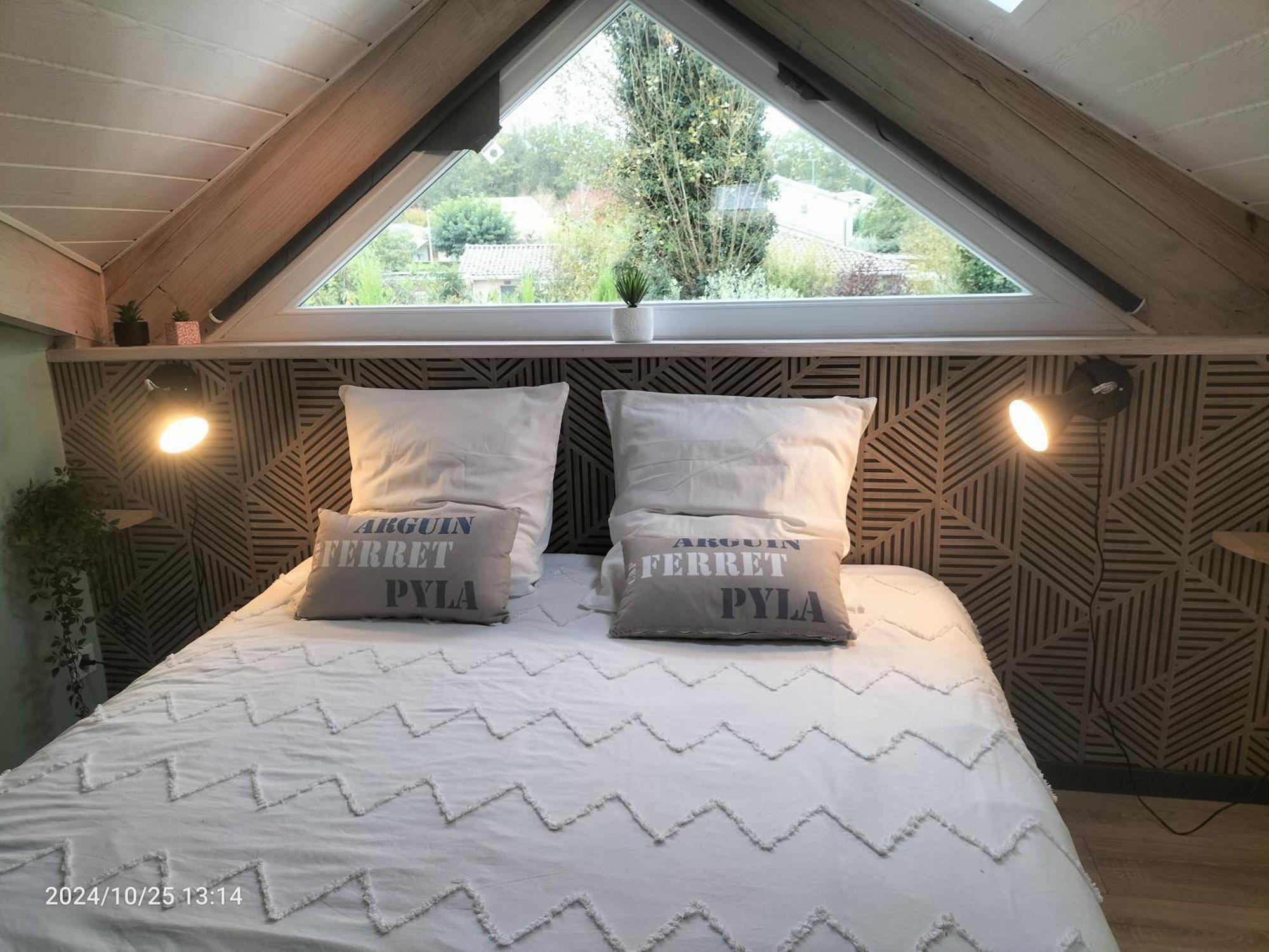 Appartement Au Bord Du Vieux Moulin à Mérignac Extérieur photo