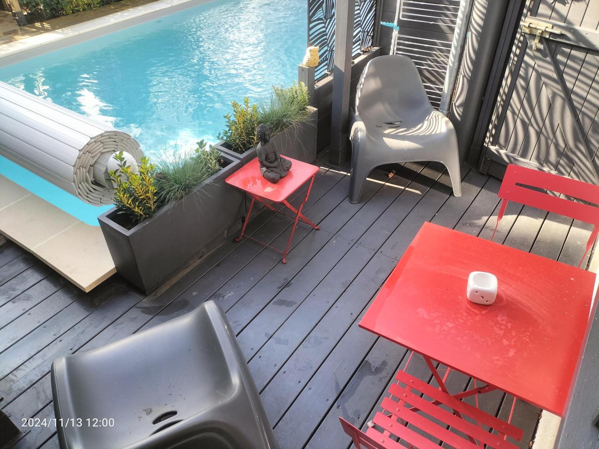 Appartement Au Bord Du Vieux Moulin à Mérignac Extérieur photo