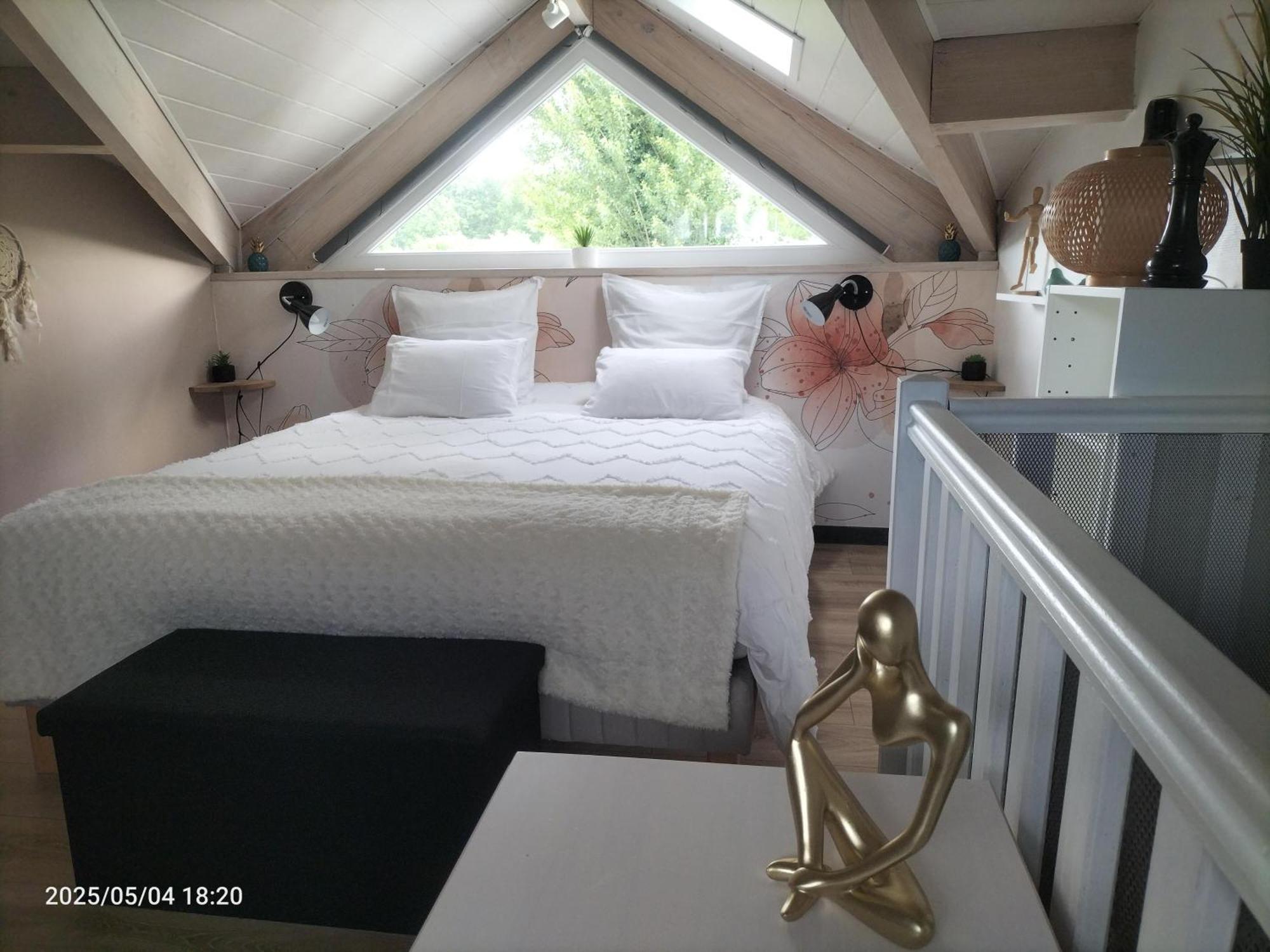 Appartement Au Bord Du Vieux Moulin à Mérignac Extérieur photo